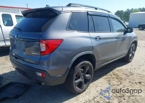 2019 Honda Passport Elite z USA, uszkodzony, nr VIN 5FNYF8H04KB004657